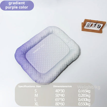 Tapis rafraîchissant pour chiens et chats - Couverture rafraîchissante d'été « Ice Silk » aux couleurs dégradées, coussin de couchage doux et respirant pour les sols d'intérieur, les canapés et les trajets en voiture